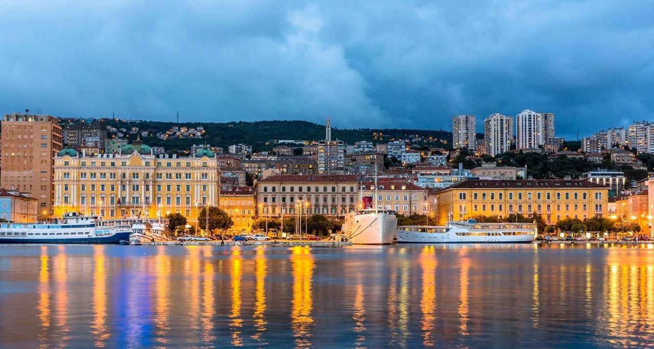 Lux Villa Rijeka Eksteriør bilde