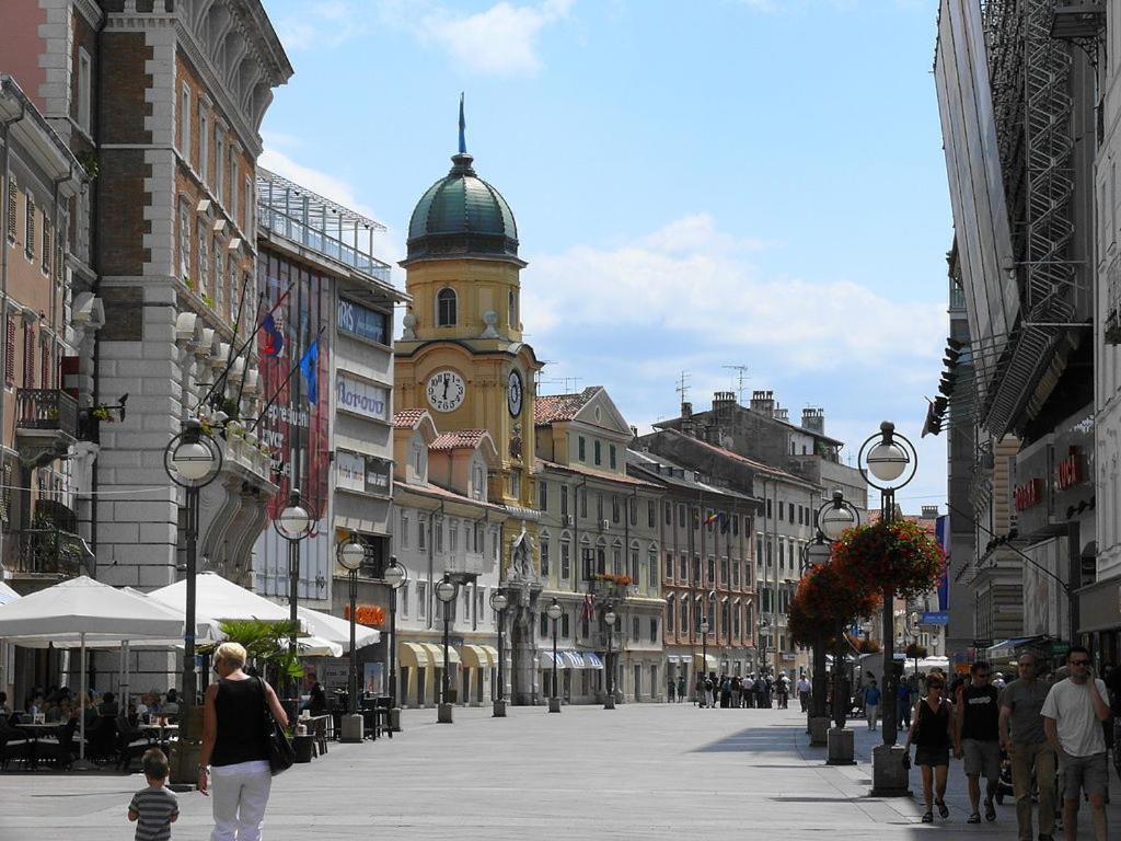 Lux Villa Rijeka Eksteriør bilde